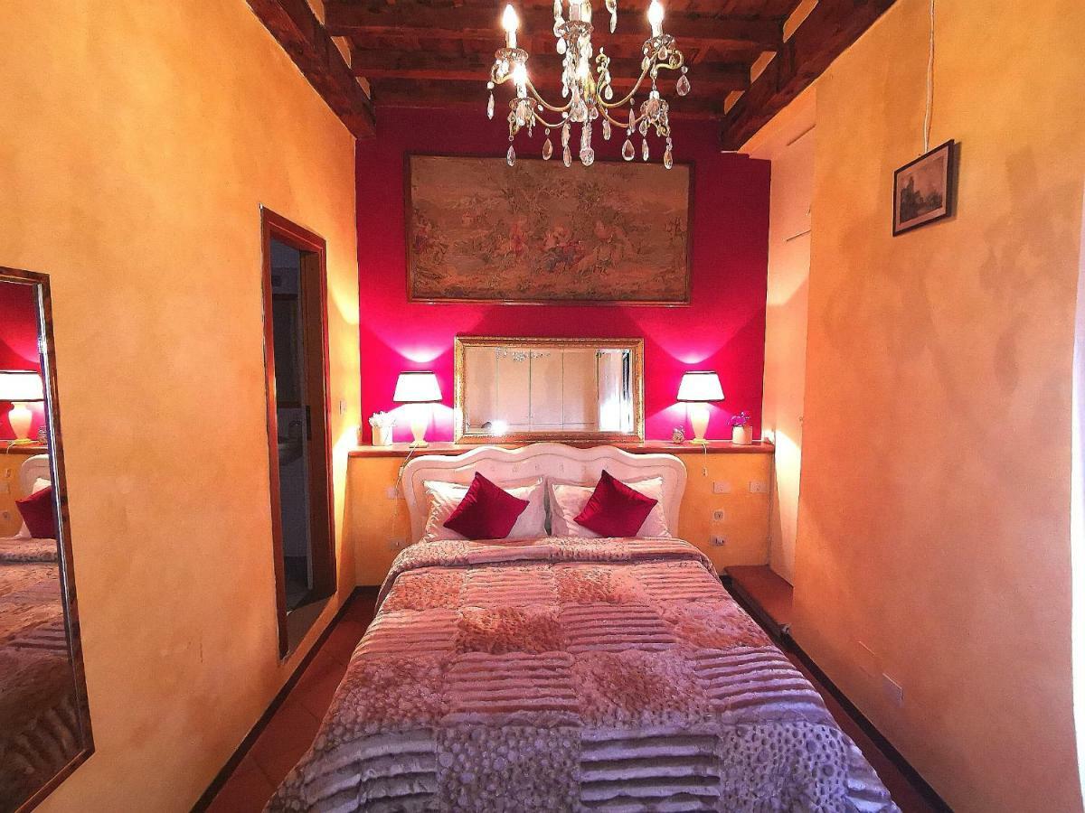 Real Rustic Tuscany Style In Center Florence Luaran gambar