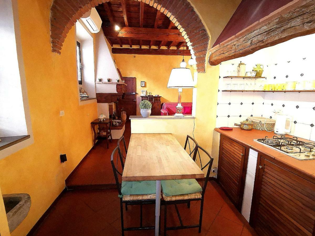 Real Rustic Tuscany Style In Center Florence Luaran gambar