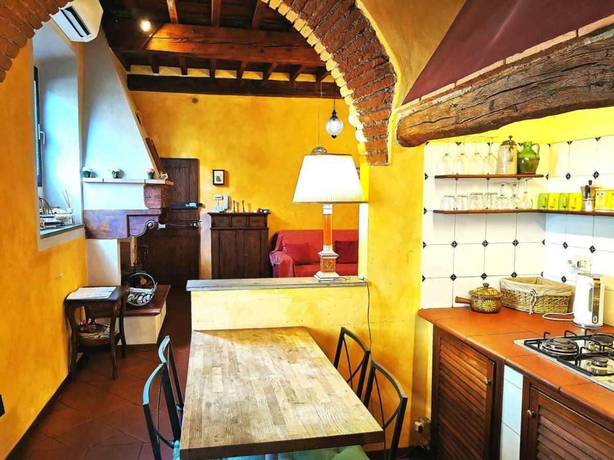 Real Rustic Tuscany Style In Center Florence Luaran gambar